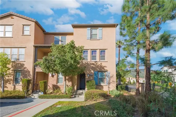 908 Bouquet Court  #F, Azusa, CA 91702