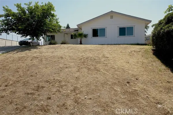 2425 Castle Drive, Bakersfield, CA 93306