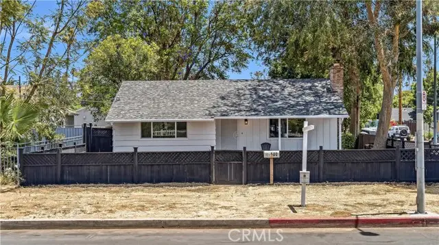 7500 Vassar, Canoga Park, CA 91303 - #2