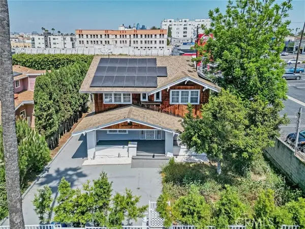 1254 Manhattan, Los Angeles, CA 90019