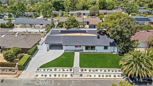 12621 Singing Wood Drive, Santa Ana, CA 92705