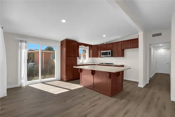 371 Fowler, Pomona, CA 91766