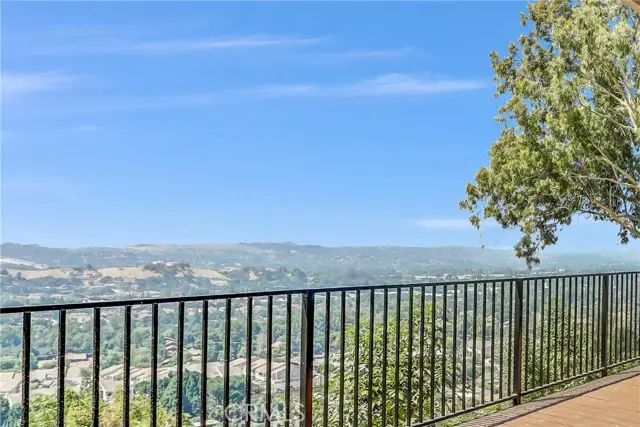 1516 Shirlmar Avenue, San Dimas, CA 91773 - #3