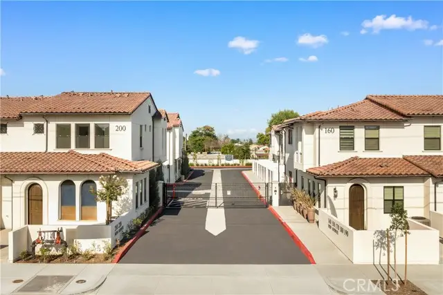 200 New Avenue  #3, Monterey Park, CA 91755 - #2