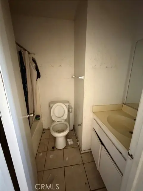 1460 Kendall Drive, San Bernardino, CA 92407 - #3