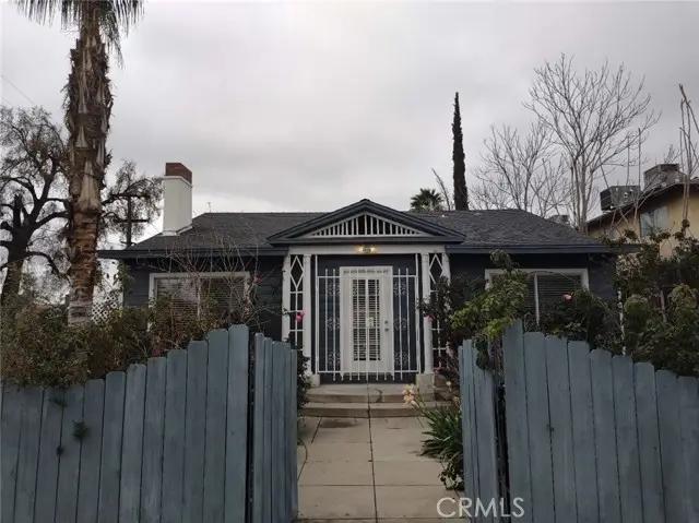 1618 Baker St, Bakersfield, CA 93305 - #1
