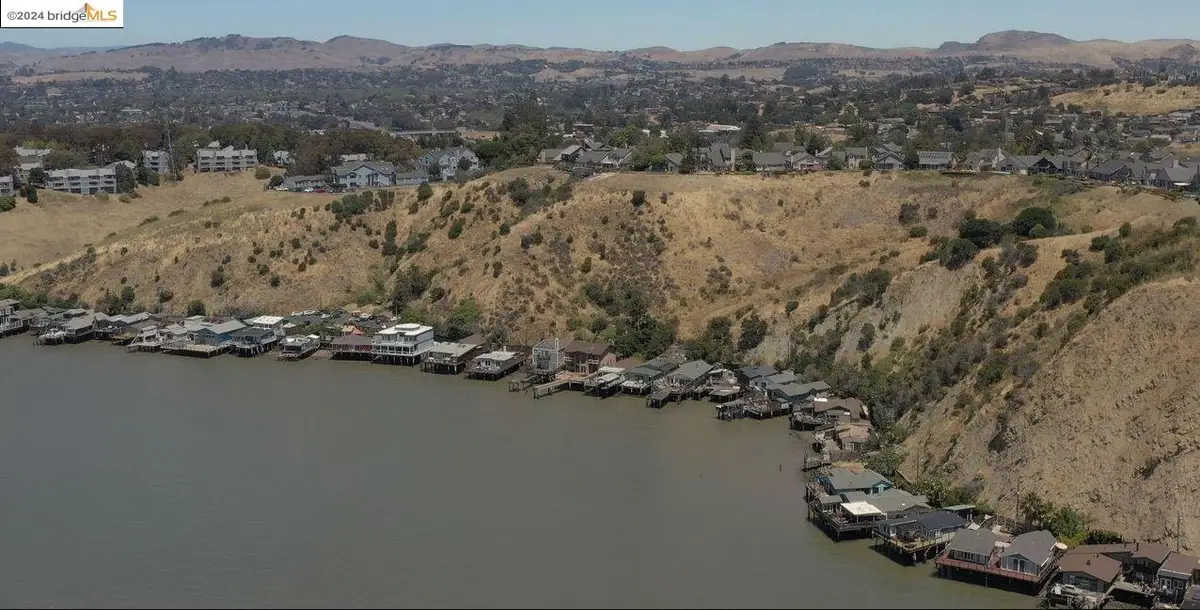 199 Sandy Beach Rd, Vallejo, CA 94590 - Image #1
