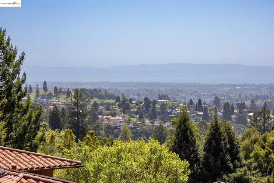 260 Alvarado Rd, Berkeley, CA 94705 - Image #3
