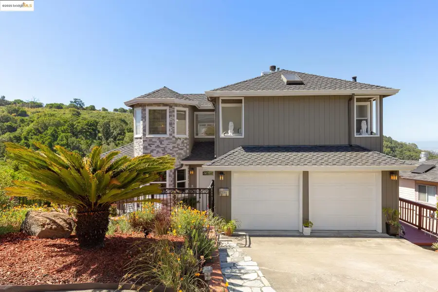 10353 Royal Oak Rd, Oakland, CA 94605 - Image #3