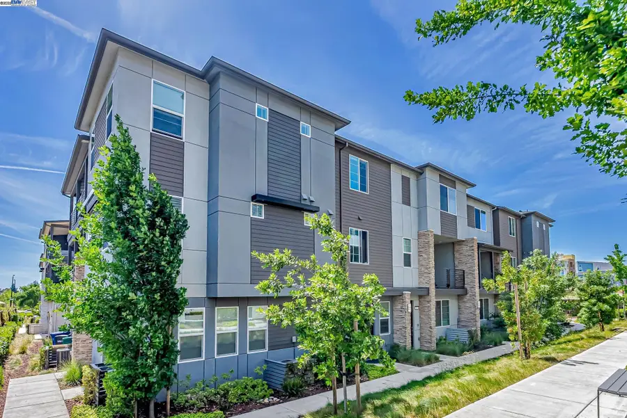 625 Delve Ct, Hayward, CA 94544 - Image #2