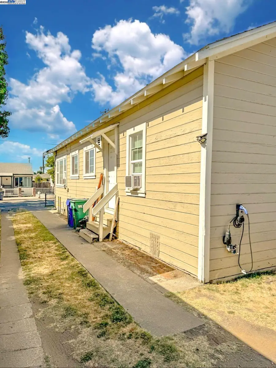 10504 Voltaire Ave, Oakland, CA 94603 - Image #3