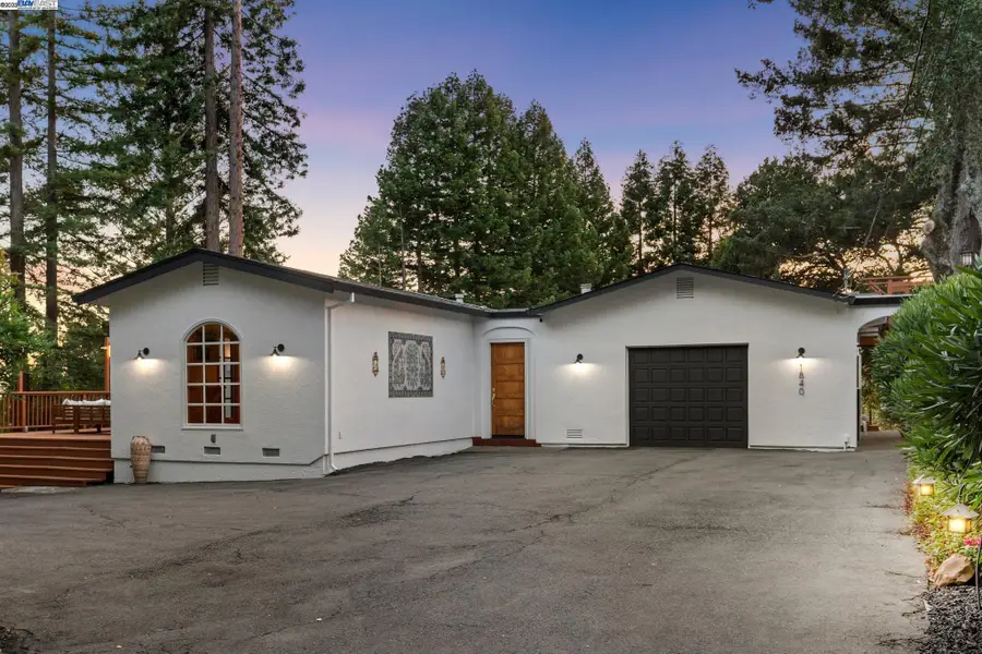 1840 Thornsberry Rd, Sonoma, CA 95476 - Image #2