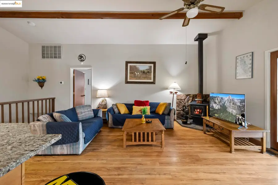 12955 Jackson Mill Dr, Groveland, CA 95321 - Image #2