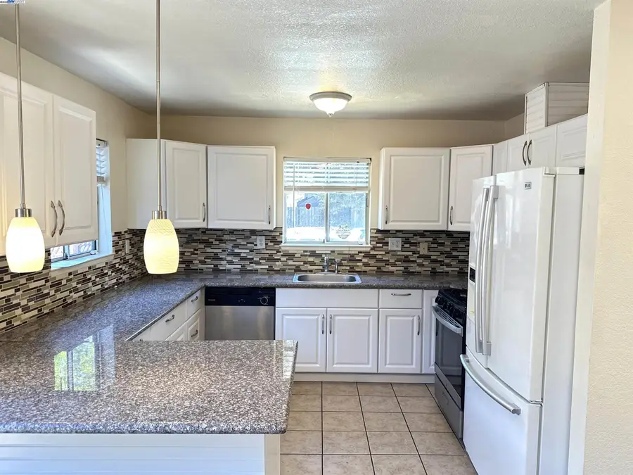 10580 Creekside, Oakland, CA 94603 - Image #2