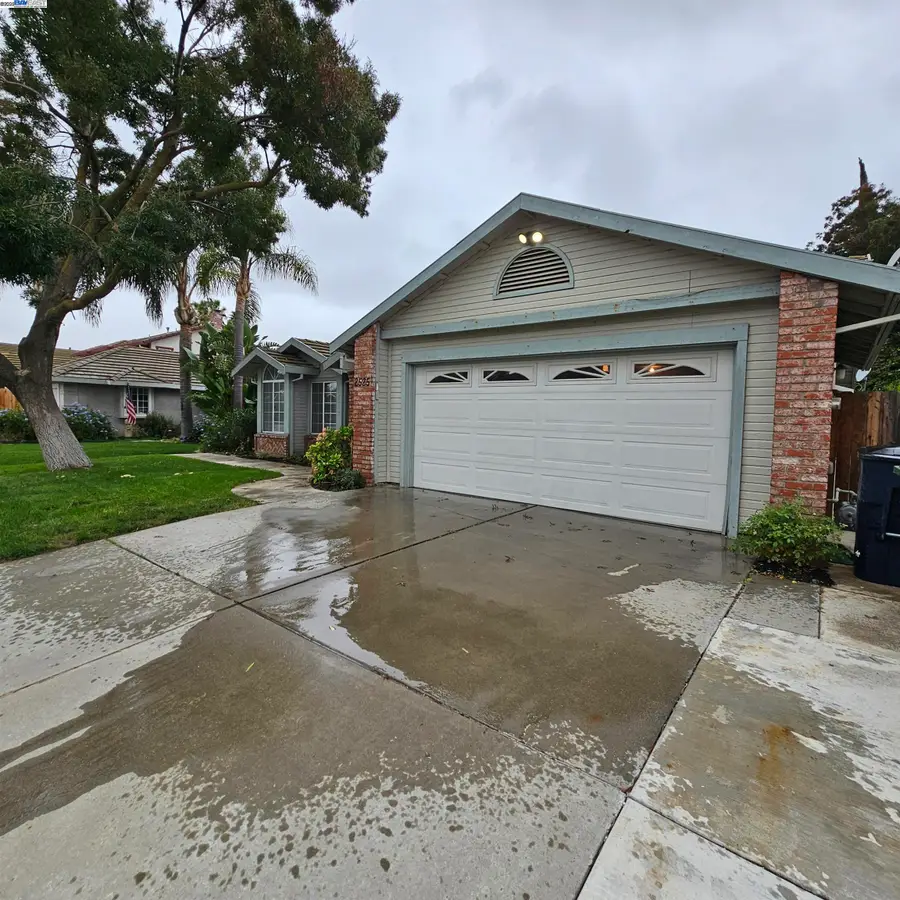 2525 Travao Ln, Tracy, CA 95376 - Image #3