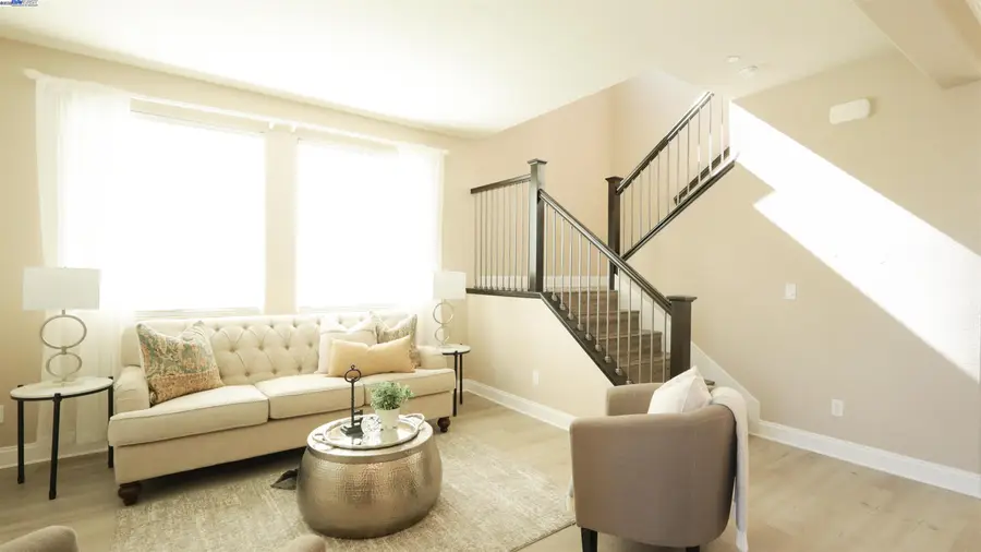 967 Dainty Ave, Brentwood, CA 94513 - Image #3