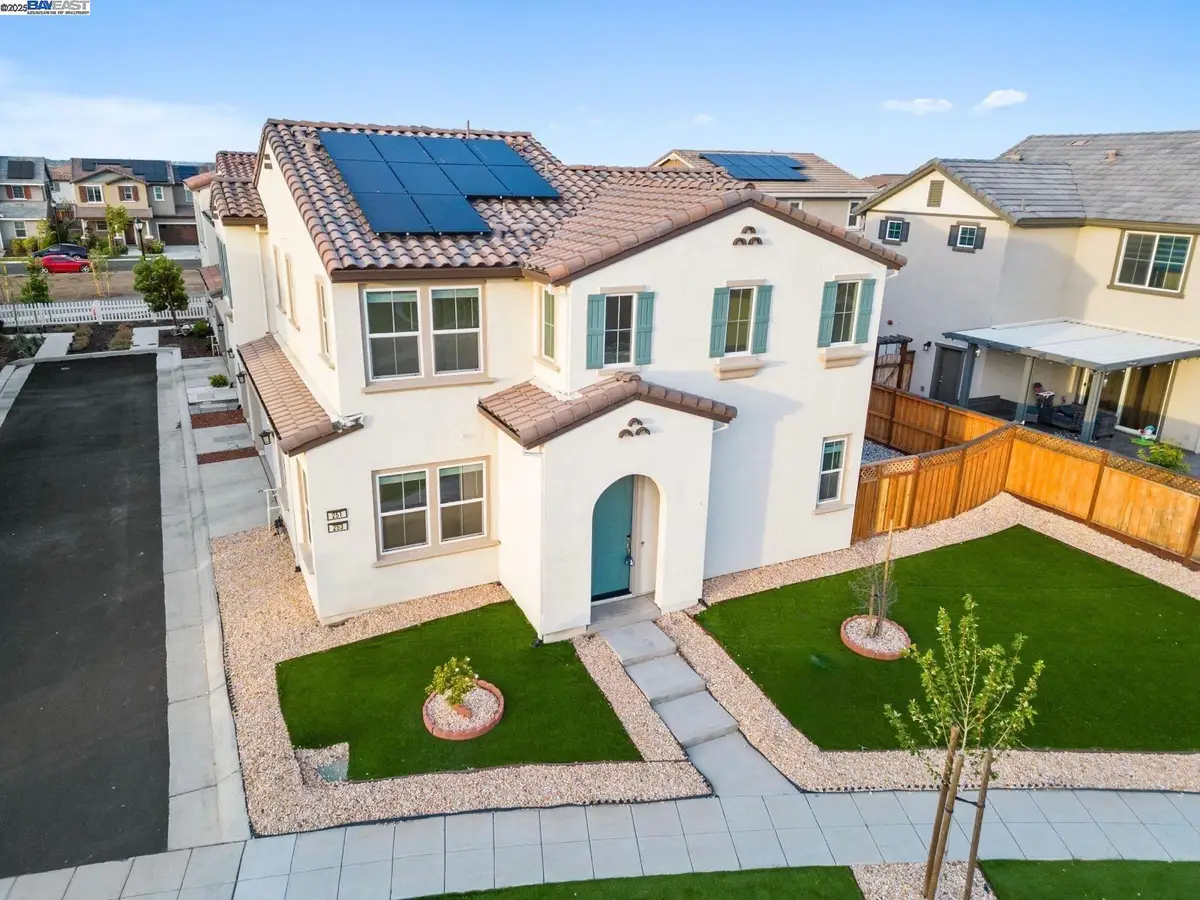 251 E Wrigleys Ave, Mountain House, CA 95391 - Image #1