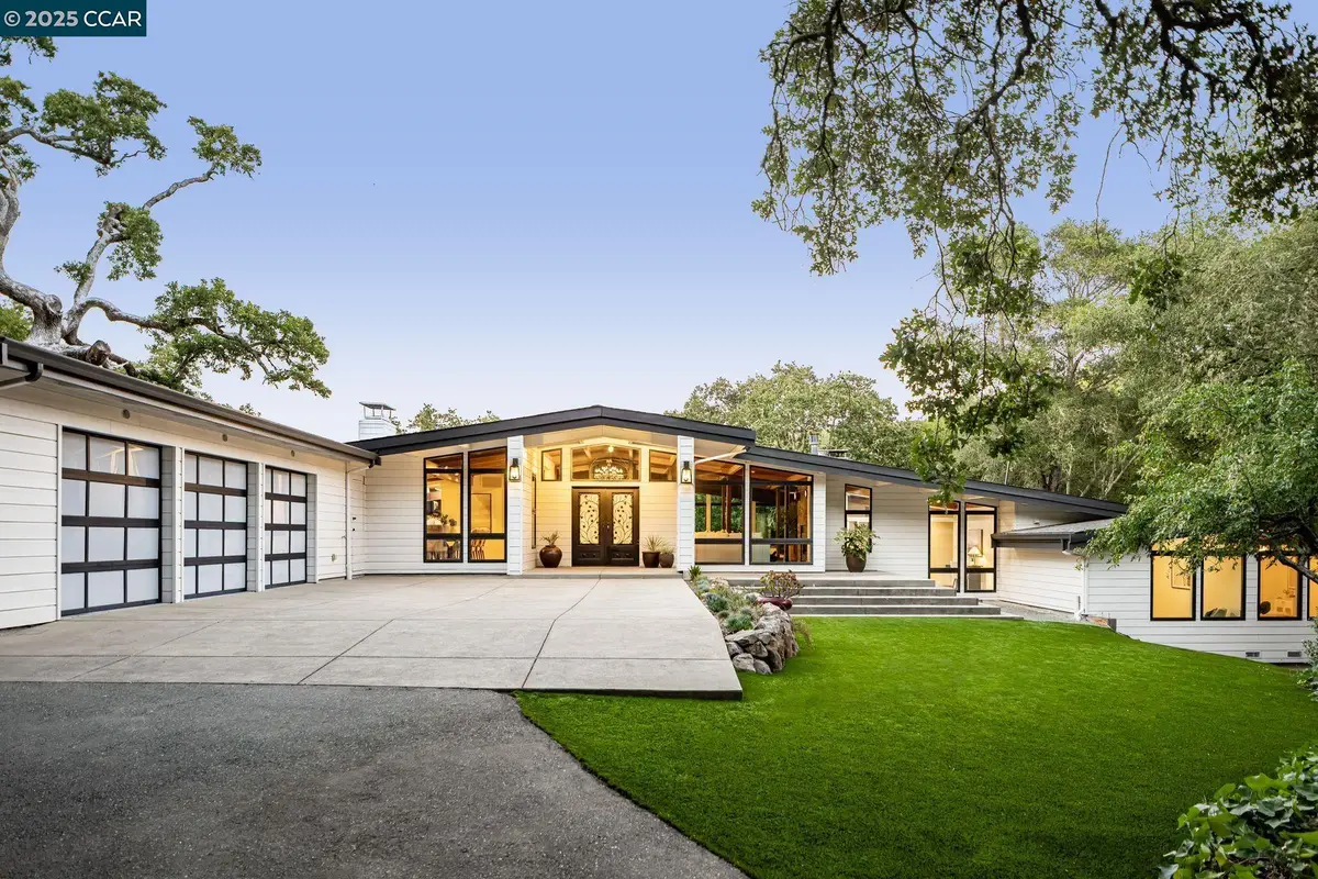 8 Oak Arbor Rd, Orinda, CA 94563 - Image #1