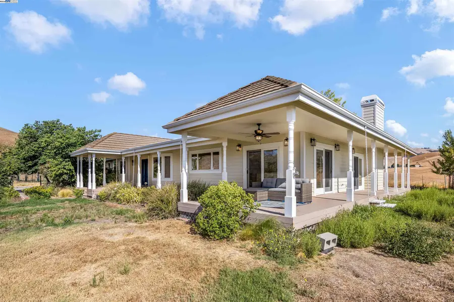 9050 Highland Rd, Tassajara, CA 94551 - Image #3