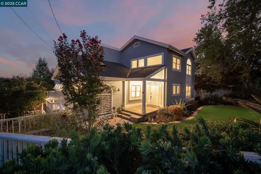 33 Altamount Drive, Orinda, CA 94563 - Image #2