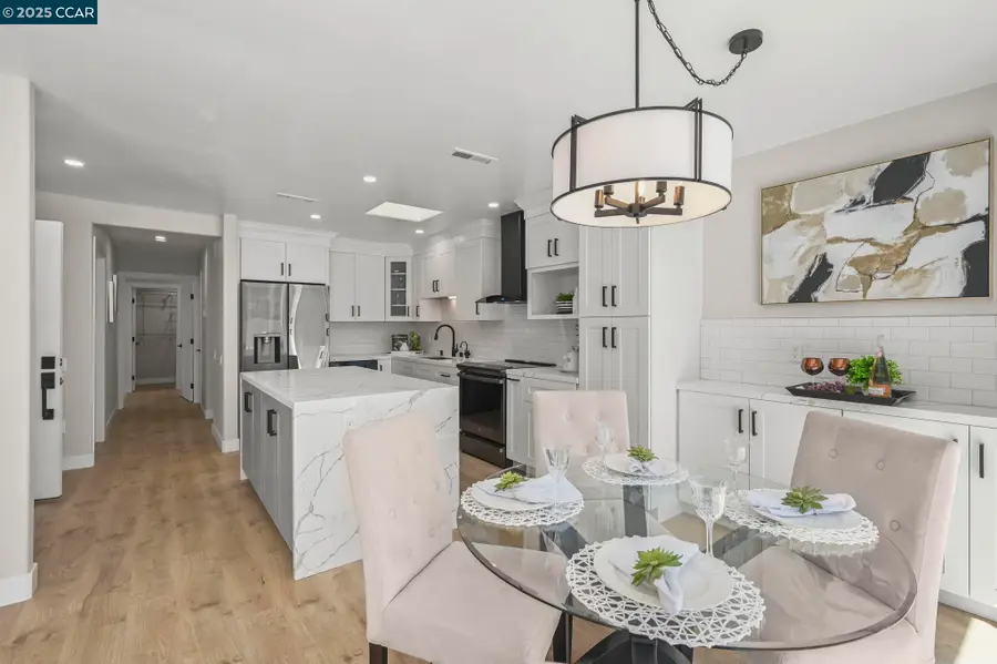 1433 Oakmont Dr #4, Walnut Creek, CA 94595 - Image #3