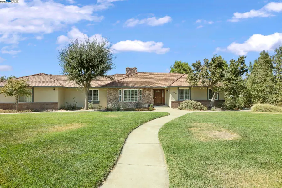 16551 Los Positas Way, Tracy, CA 95304 - Image #2