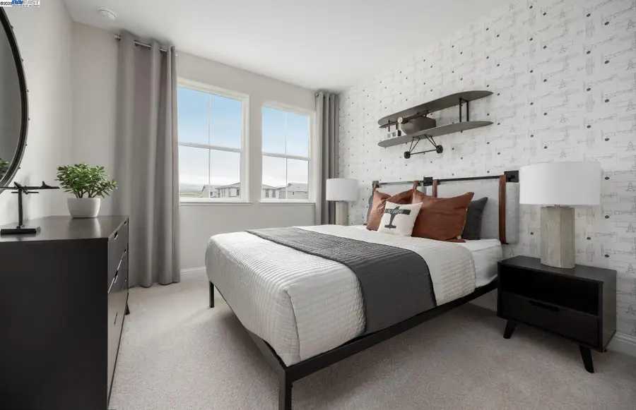 339 E Bobby Glen, Mountain House, CA 95391 - Image #2