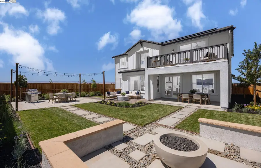 17184 Coral Tree Lane, Lathrop, CA 95330 - Image #2