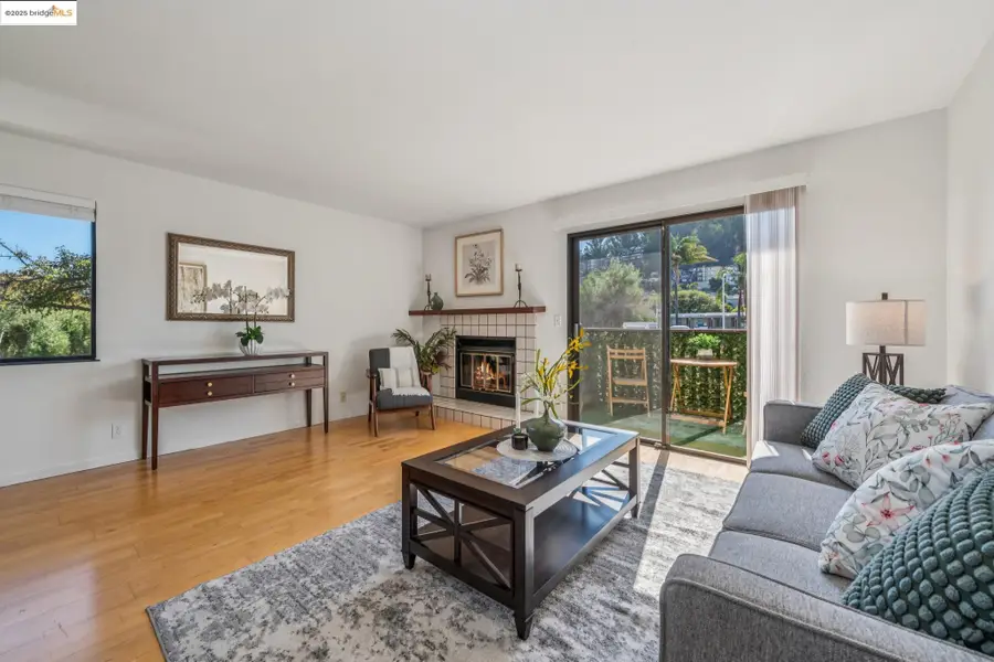 518 Kains Ave #3, Albany, CA 94706 - Image #3