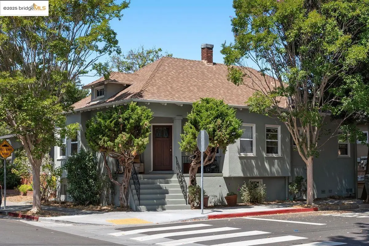 462 Cavour St, Oakland, CA 94618 - Image #1