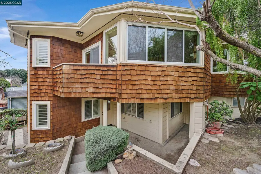 2581 Charles Ave, Pinole, CA 94564 - Image #2