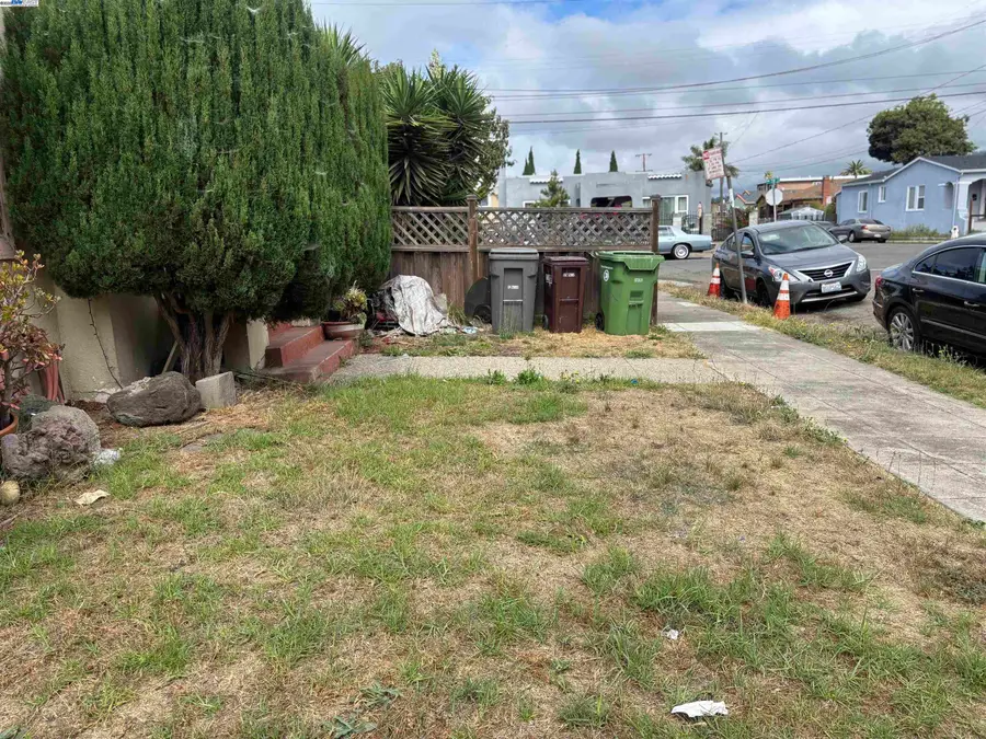 7807 Weld, Oakland, CA 94621 - Image #3