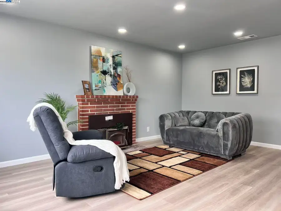 1766 Via Redondo, San Lorenzo, CA 94580 - Image #3