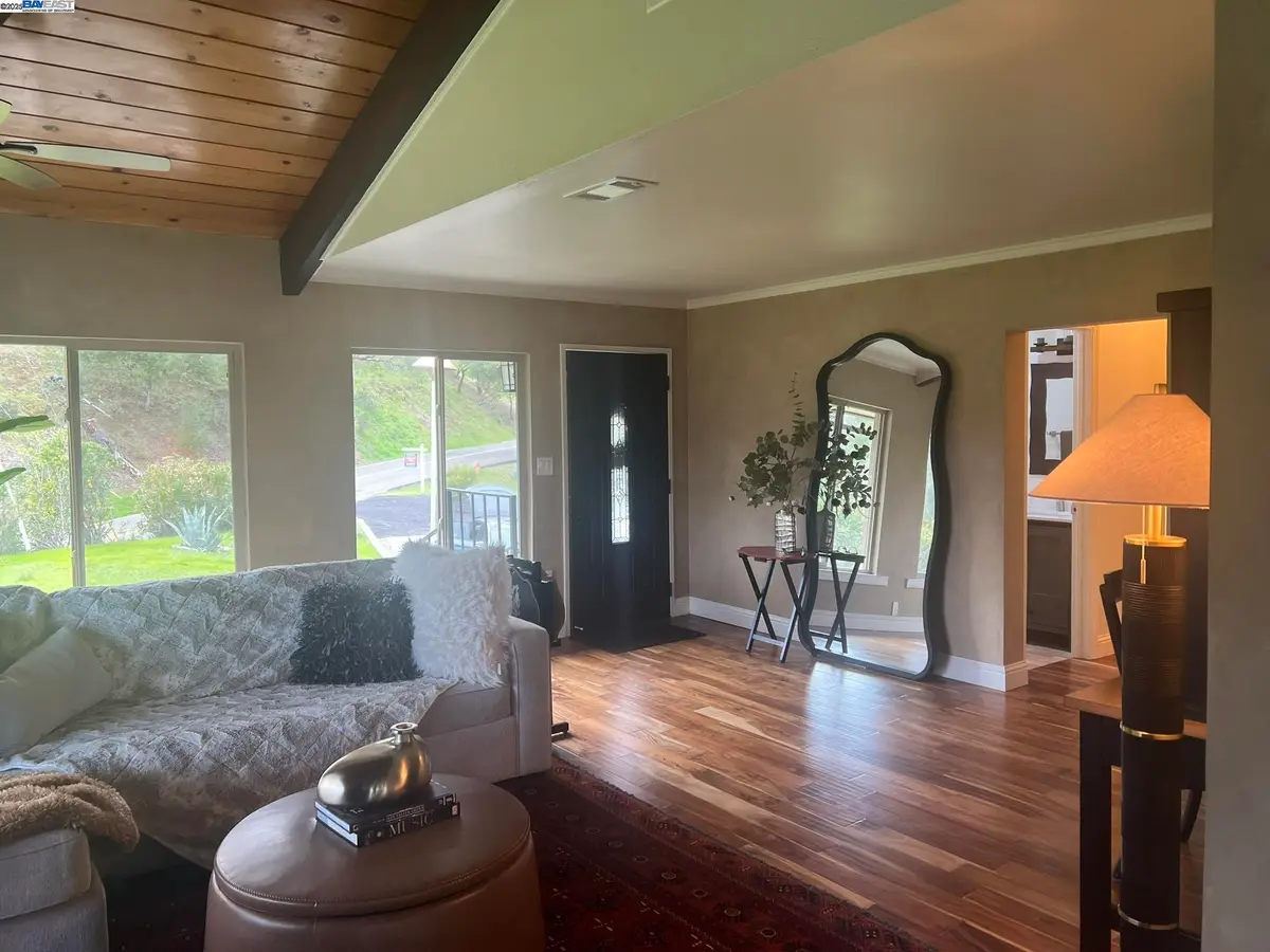 188 Country Club Ln, Napa, CA 94558 - Image #1