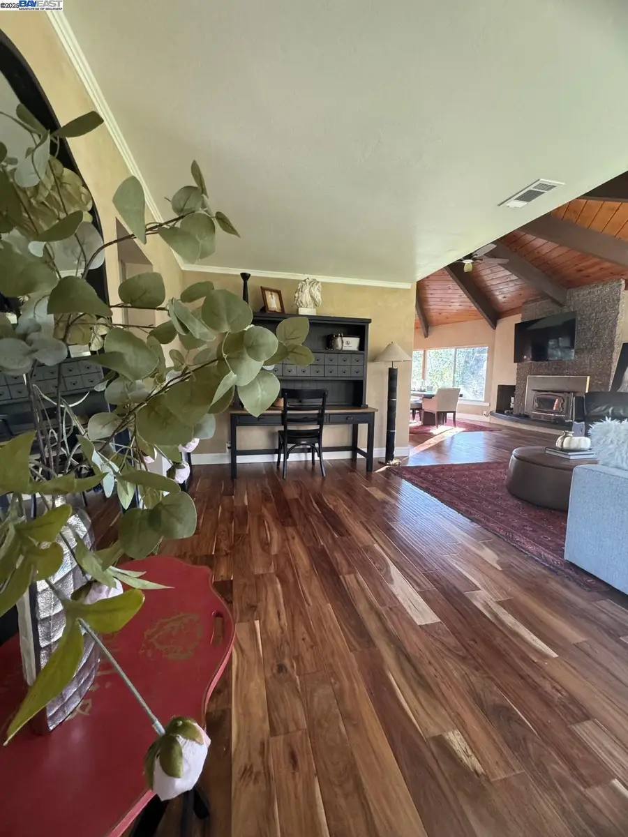 188 Country Club Ln, Napa, CA 94558 - Image #3