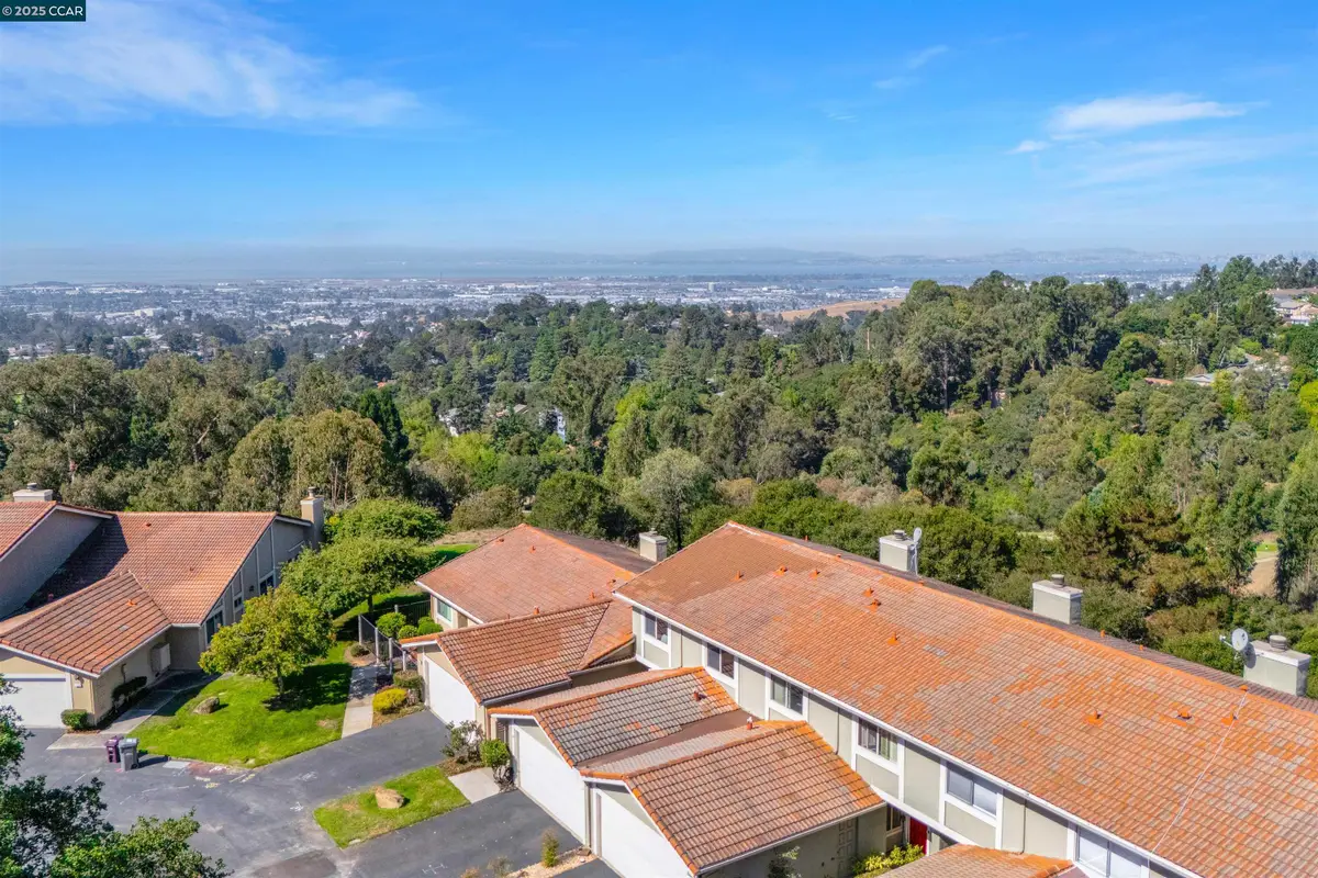 141 Mountain Valley St, Oakland, CA 94605 - Image #1