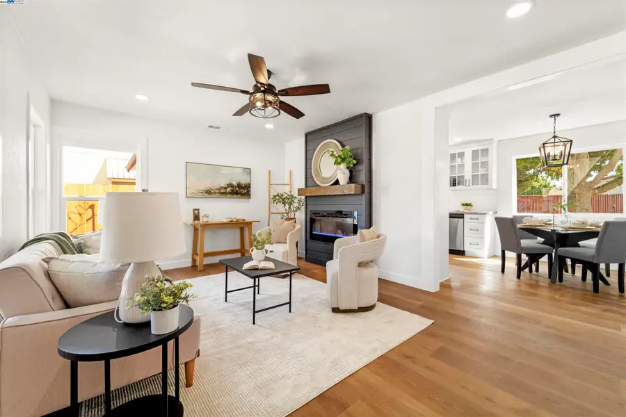 54 E 13th St, Antioch, CA 94509 - Image #2