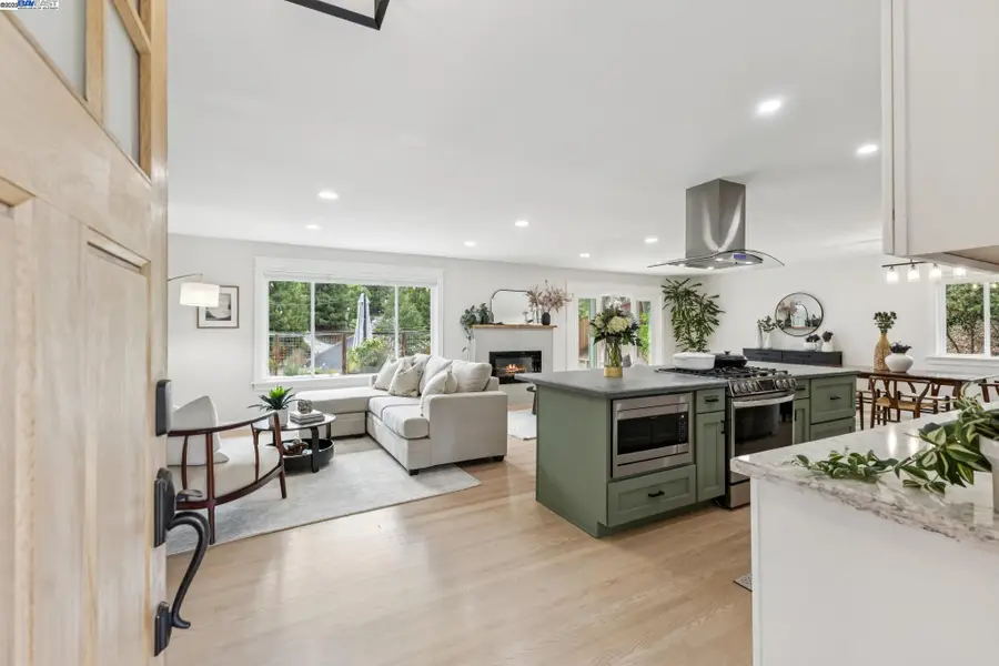 2602 Pebble Beach Loop, Lafayette, CA 94549 - Image #3