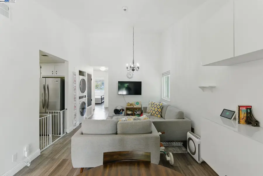 6198 Civic Terrace Ave #A, Newark, CA 94560 - Image #3