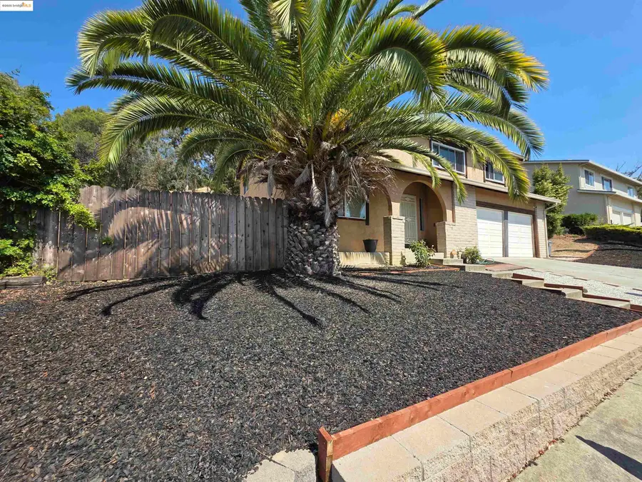 136 Evergreen Way, Vallejo, CA 94591 - Image #2