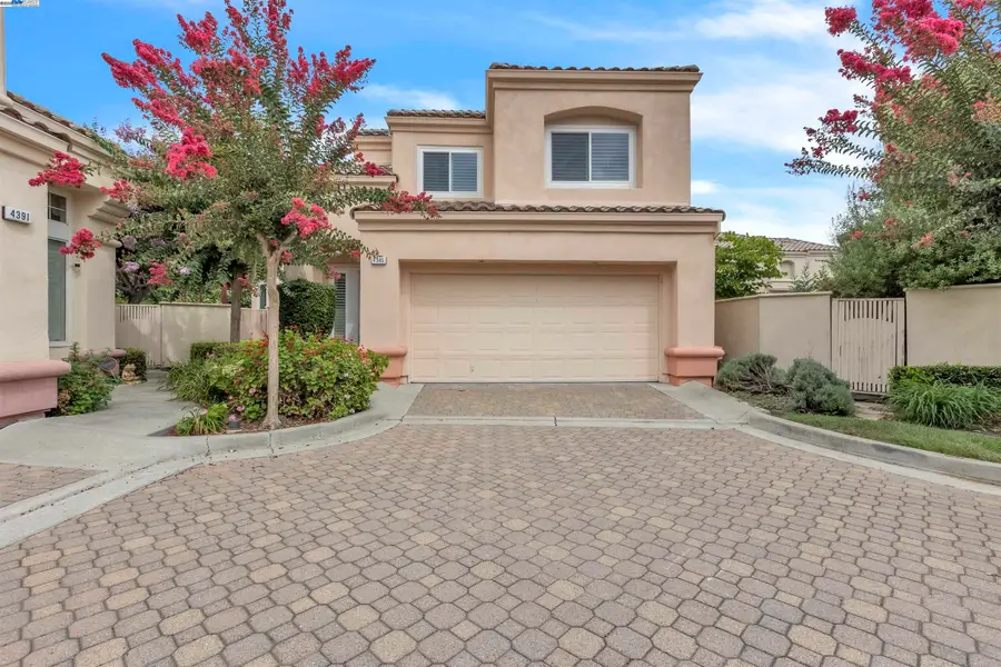 4385 Diavila Ave, Pleasanton, CA 94588 - Image #2