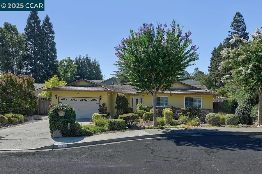 645 Keith Ct, Walnut Creek, CA 94597 - Image #2