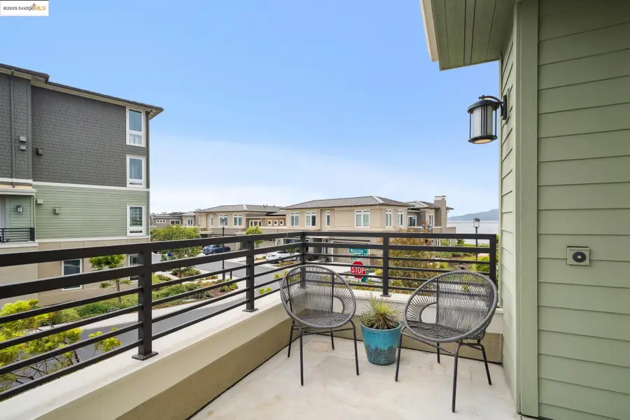 16 Sea Star Ct, Richmond, CA 94801 - Image #3