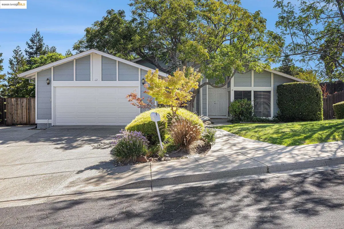 2333 Camelback Dr, Antioch, CA 94509 - Image #1