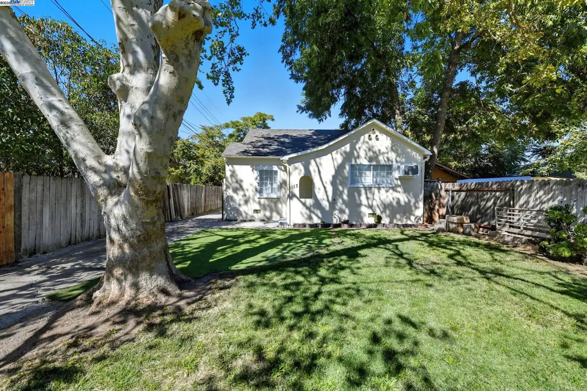 1113 Rivera Dr, Sacramento, CA 95838 - Image #1