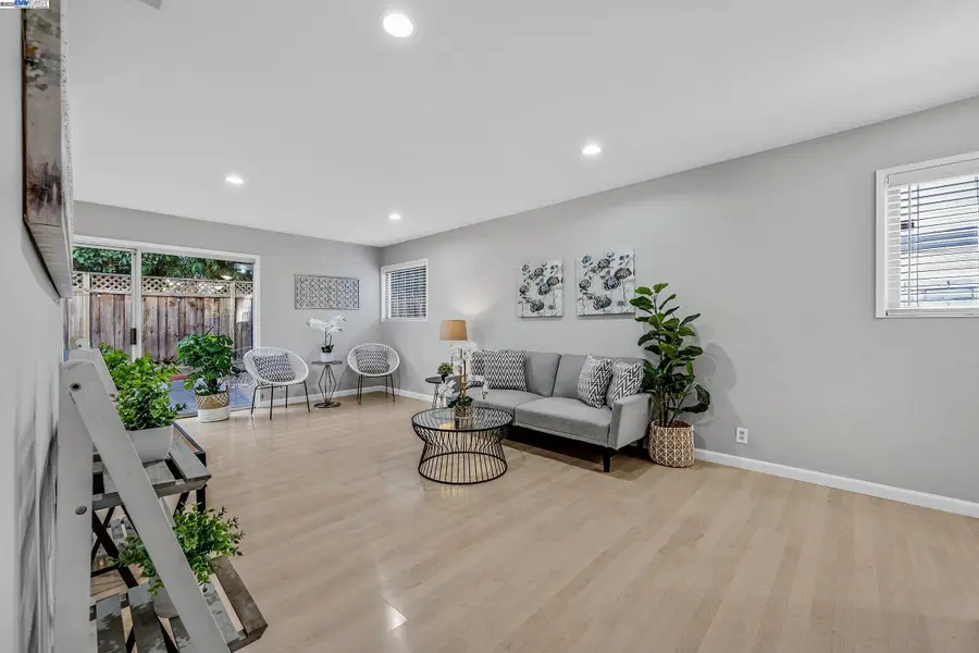 840 Woodgate Dr, San Leandro, CA 94579 - Image #3