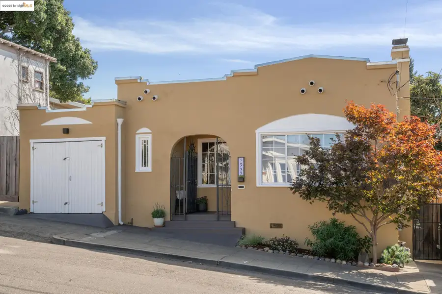 2937 Bona, Oakland, CA 94601 - Image #2