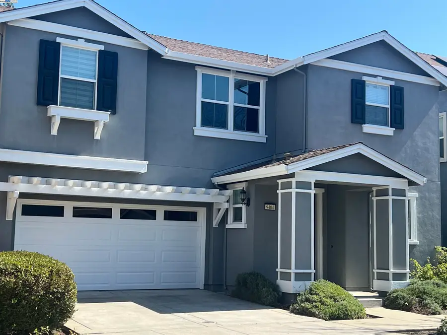 9404 Dunbar Dr, Oakland, CA 94603 - Image #2