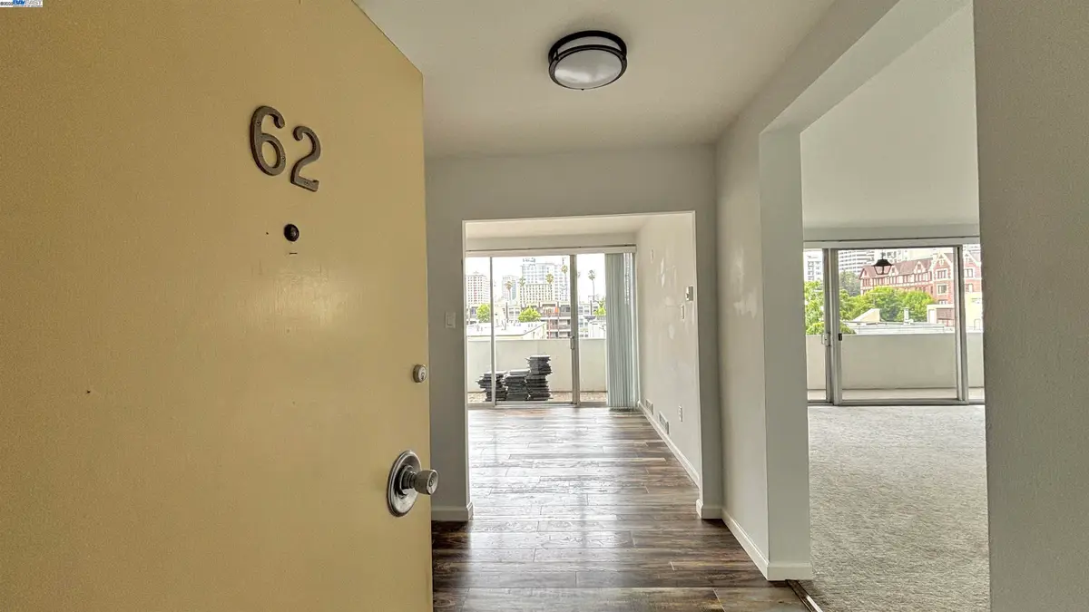 1555 Lakeside #62, Oakland, CA 94612 - Image #1