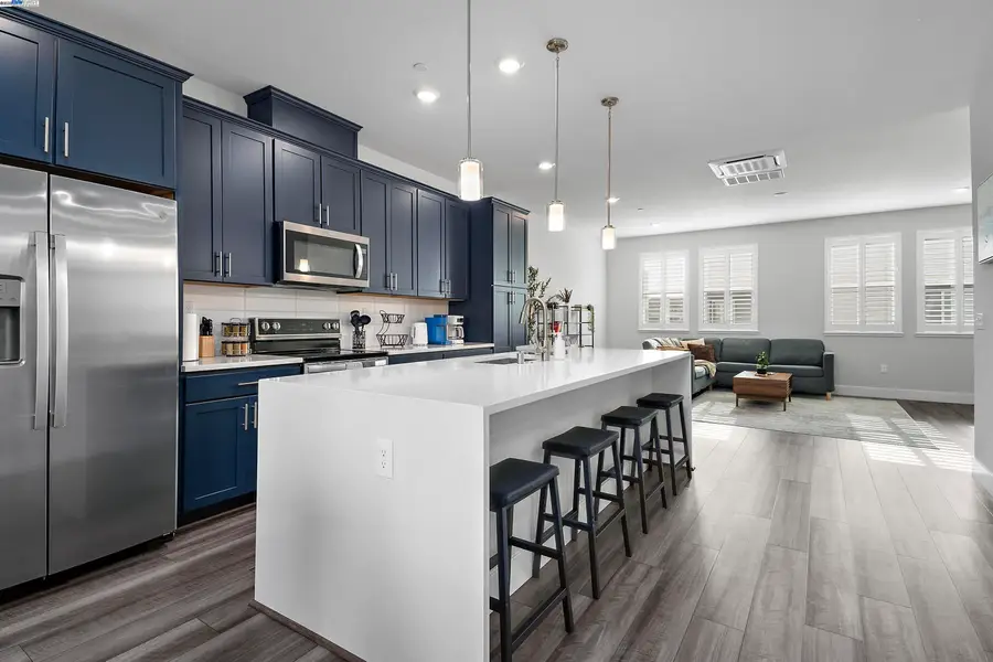 538 Martin Mariner Avenue, Alameda, CA 94501 - Image #2